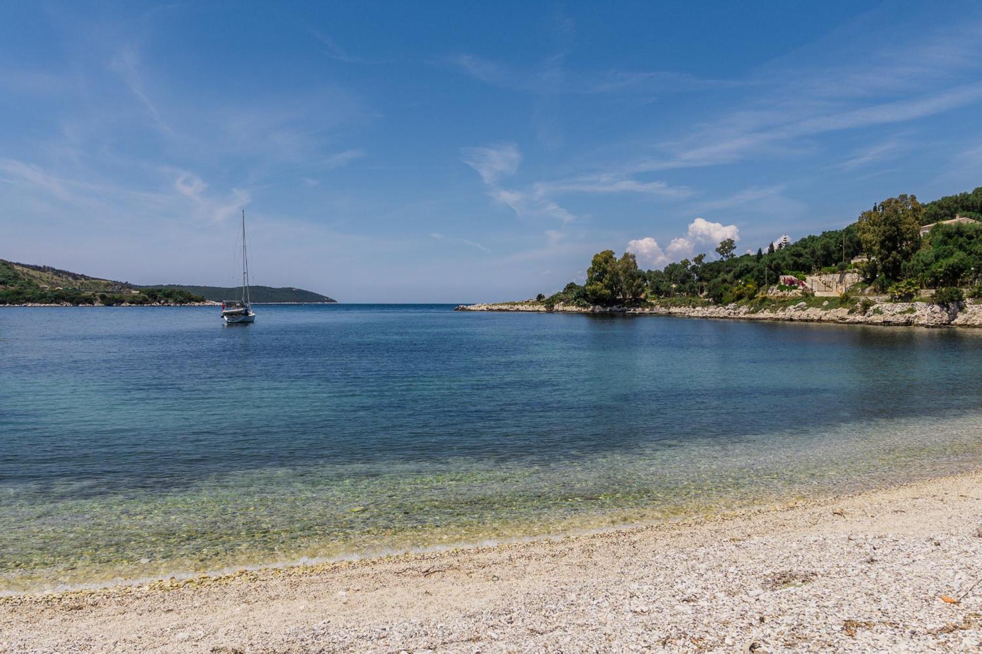 Lena Kassiopi Apartments ภายนอก รูปภาพ